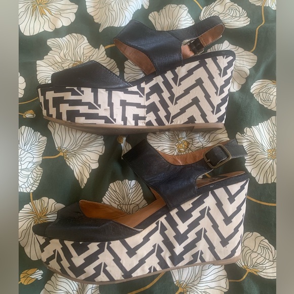 BC Footwear Platforms - Picture 6 of 8